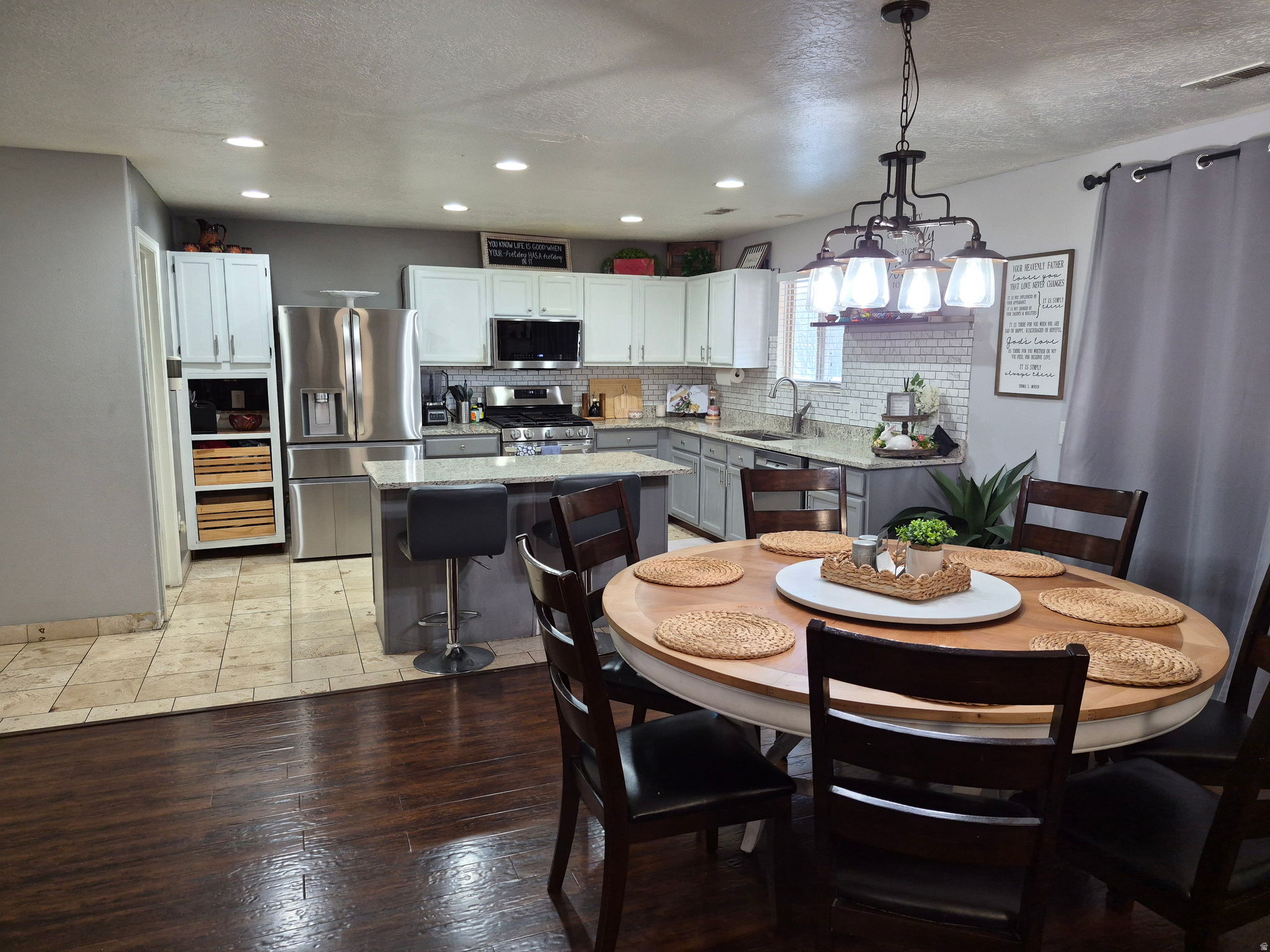 SPANISH FIELDS - Residential