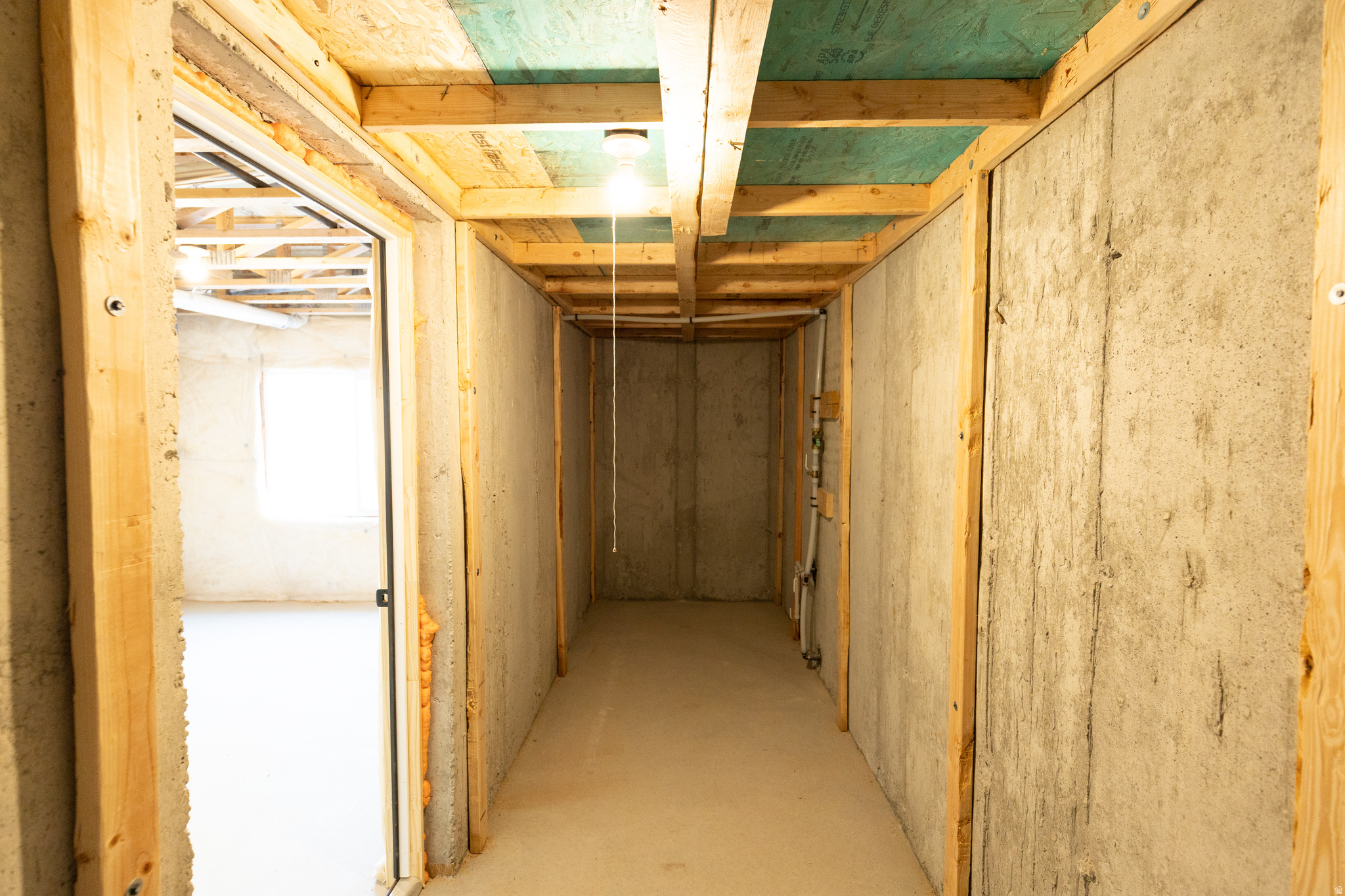 HIDDEN HOLLOW - Residential