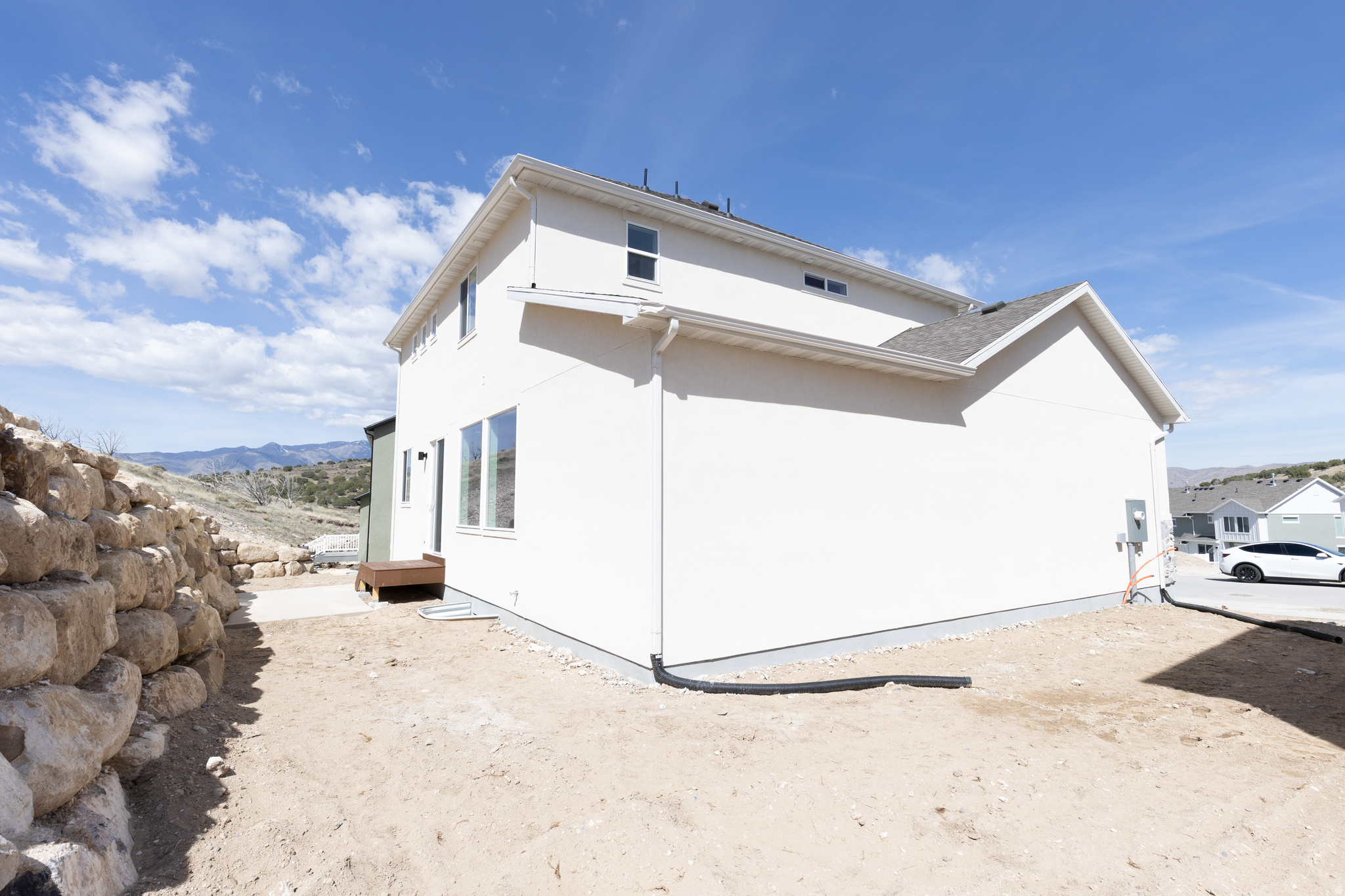 HIDDEN HOLLOW - Residential