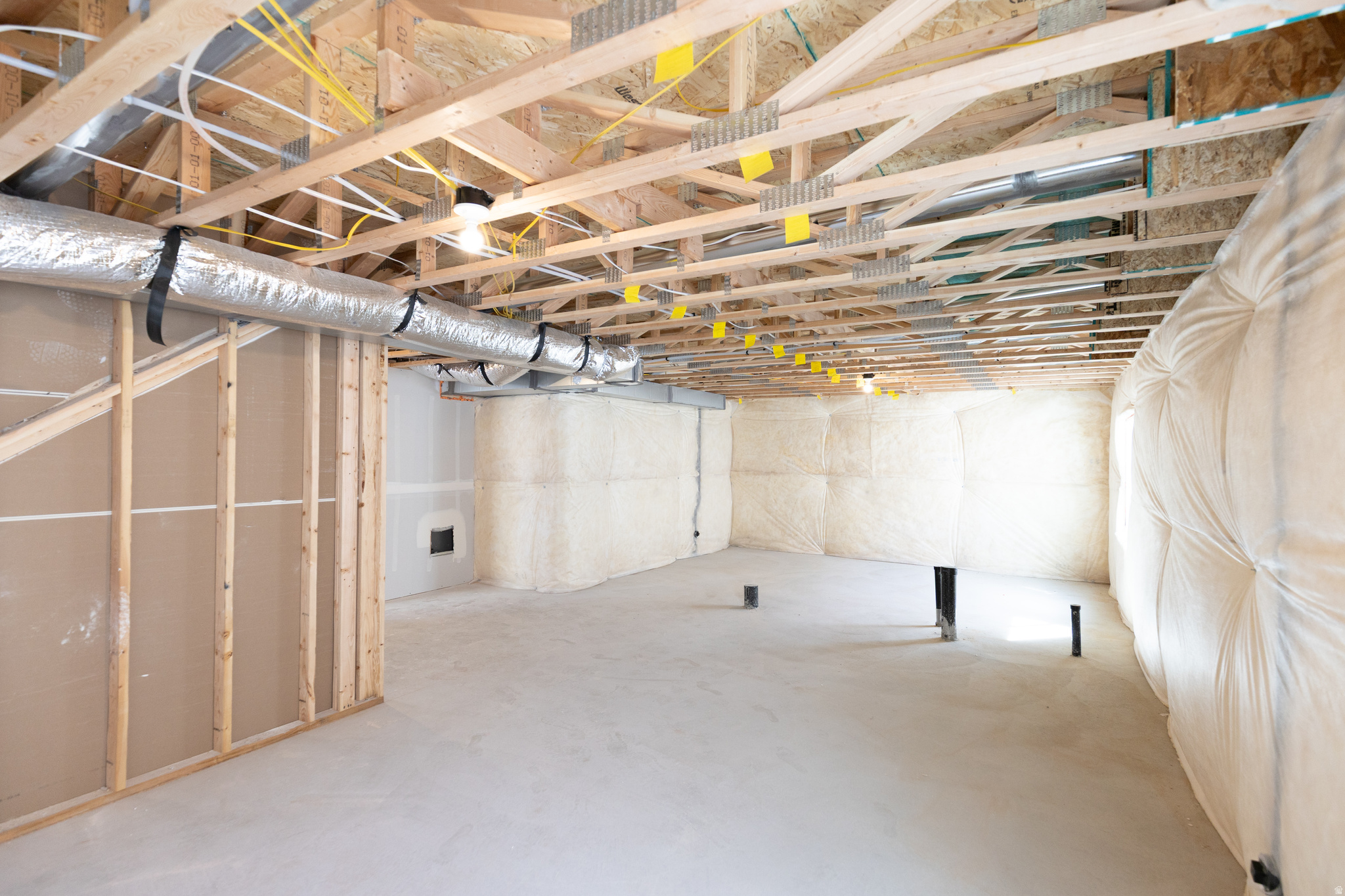 HIDDEN HOLLOW - Residential