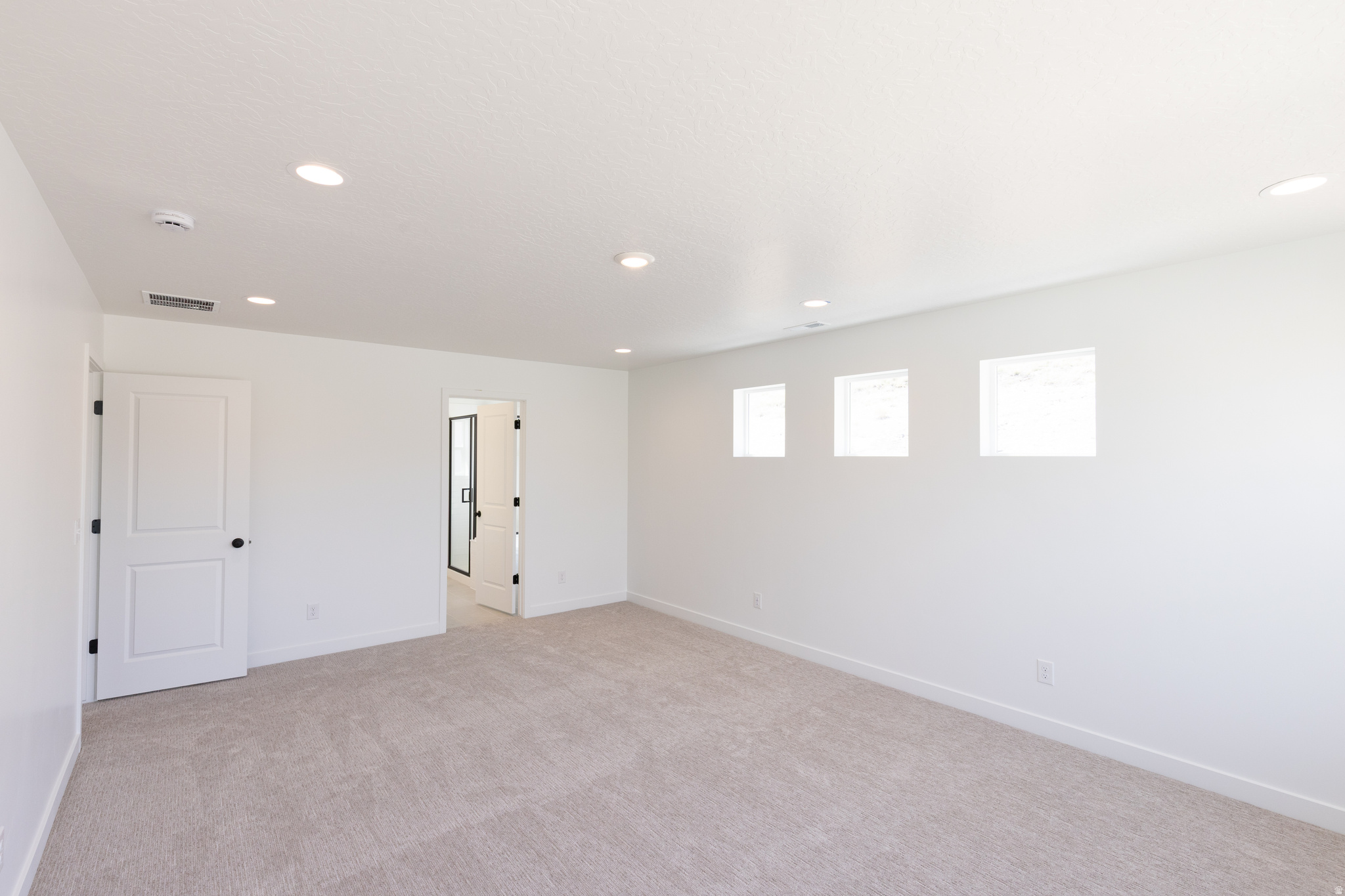 HIDDEN HOLLOW - Residential