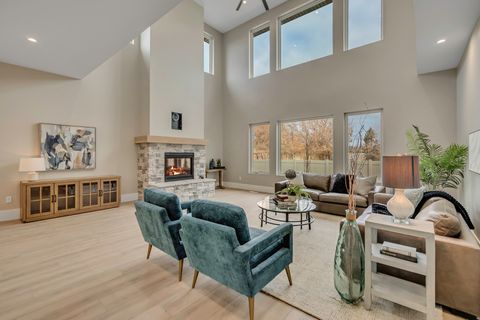 Tiny photo for 3168 W CHALK CREEK WAY, South Jordan, UT 84095 (MLS # 2127472)