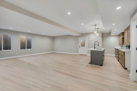 Tiny photo for 3168 W CHALK CREEK WAY, South Jordan, UT 84095 (MLS # 2127472)