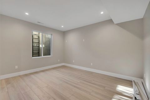 Tiny photo for 3168 W CHALK CREEK WAY, South Jordan, UT 84095 (MLS # 2127472)