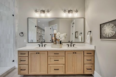 Tiny photo for 3168 W CHALK CREEK WAY, South Jordan, UT 84095 (MLS # 2127472)