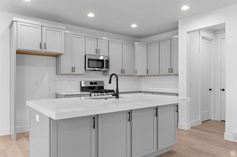 Tiny photo for 3186 W 2600 N, Clinton, UT 84015 (MLS # 2111353)
