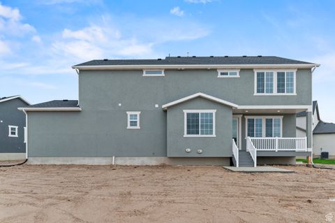 Tiny photo for 3186 W 2600 N, Clinton, UT 84015 (MLS # 2111353)