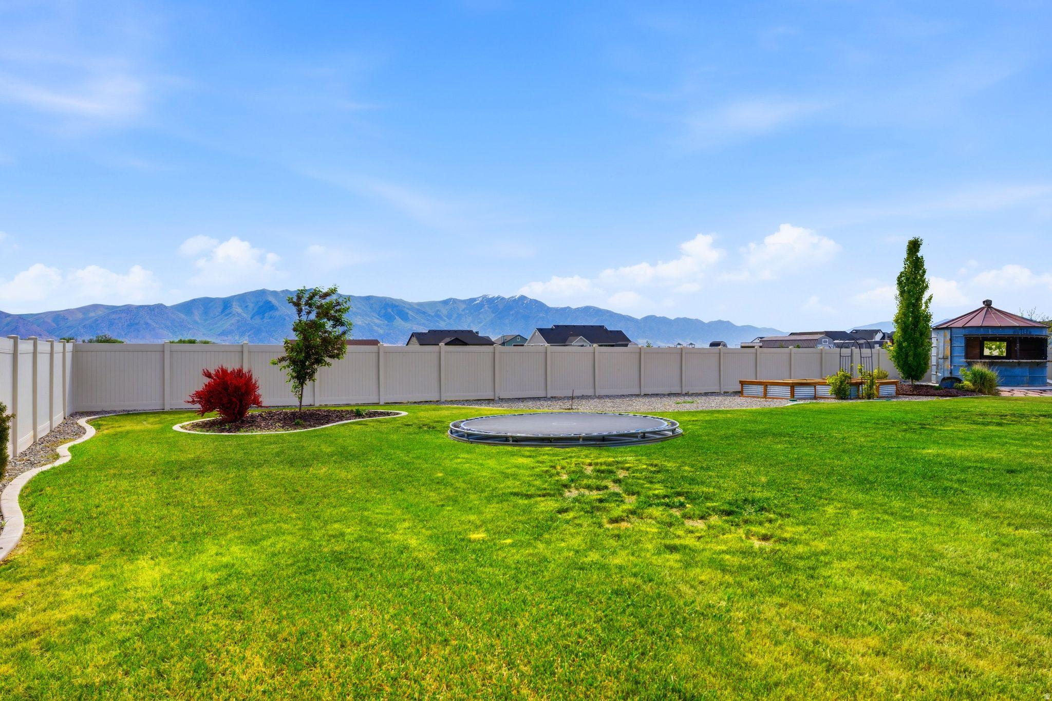 EQUESTRIAN NORTH - Residential