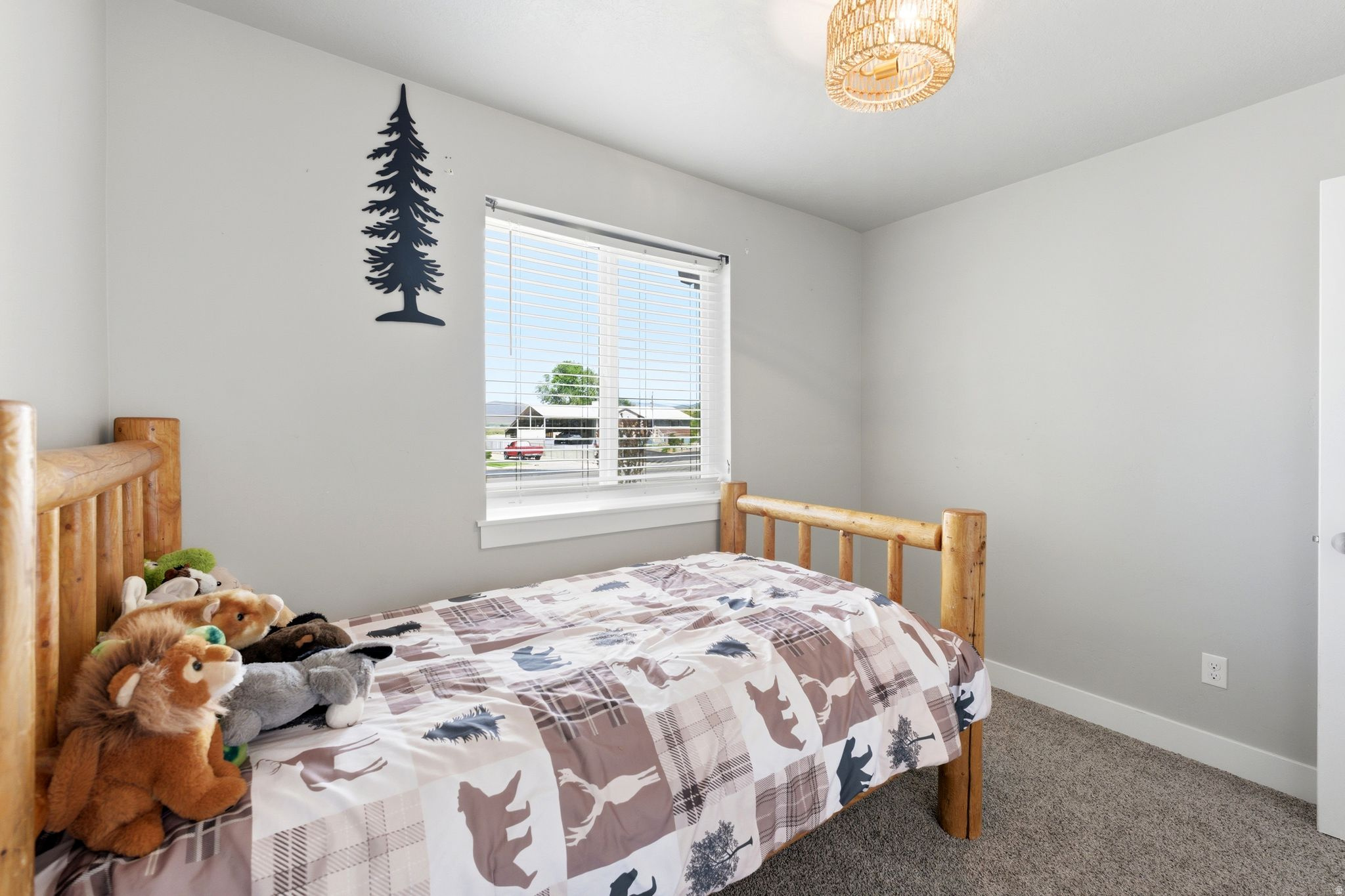 EQUESTRIAN NORTH - Residential