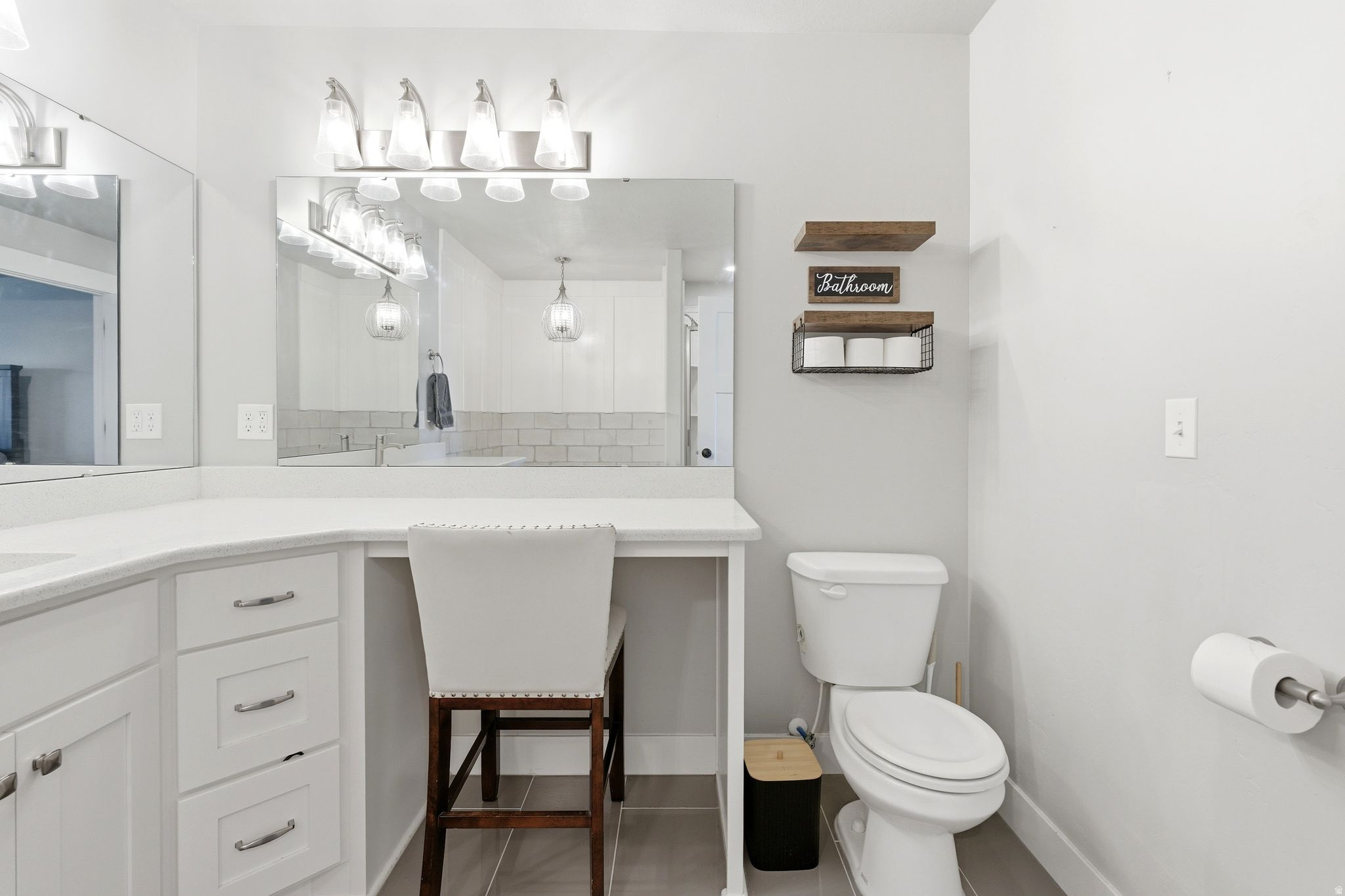 EQUESTRIAN NORTH - Residential