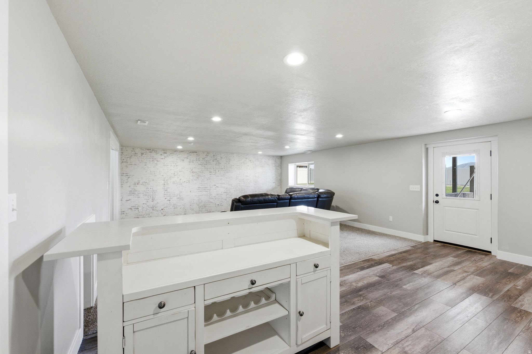 EQUESTRIAN NORTH - Residential