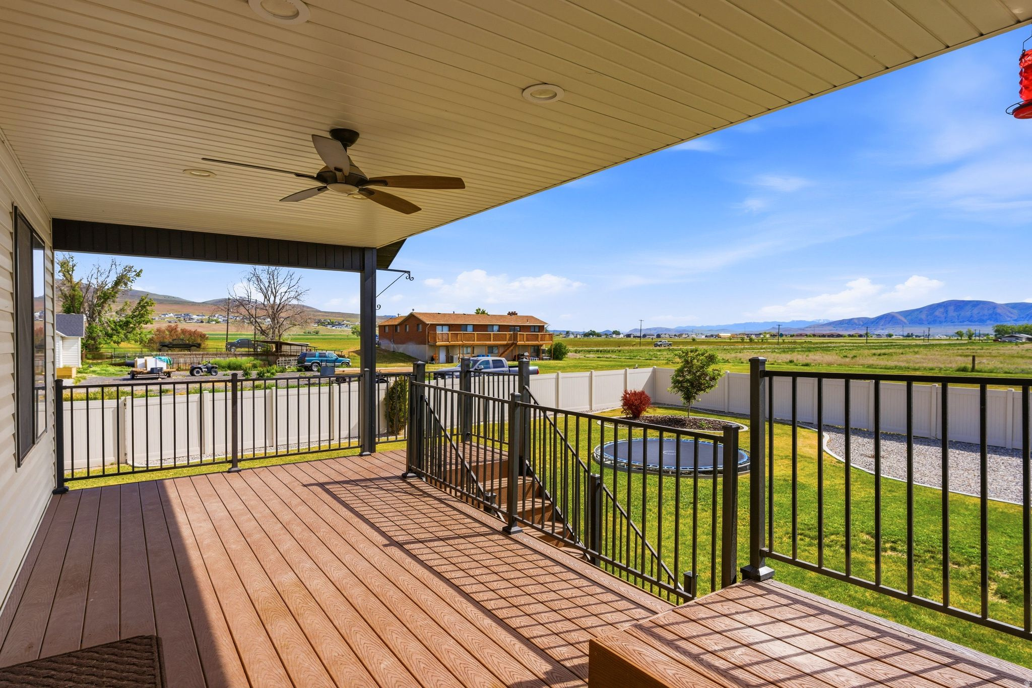 EQUESTRIAN NORTH - Residential