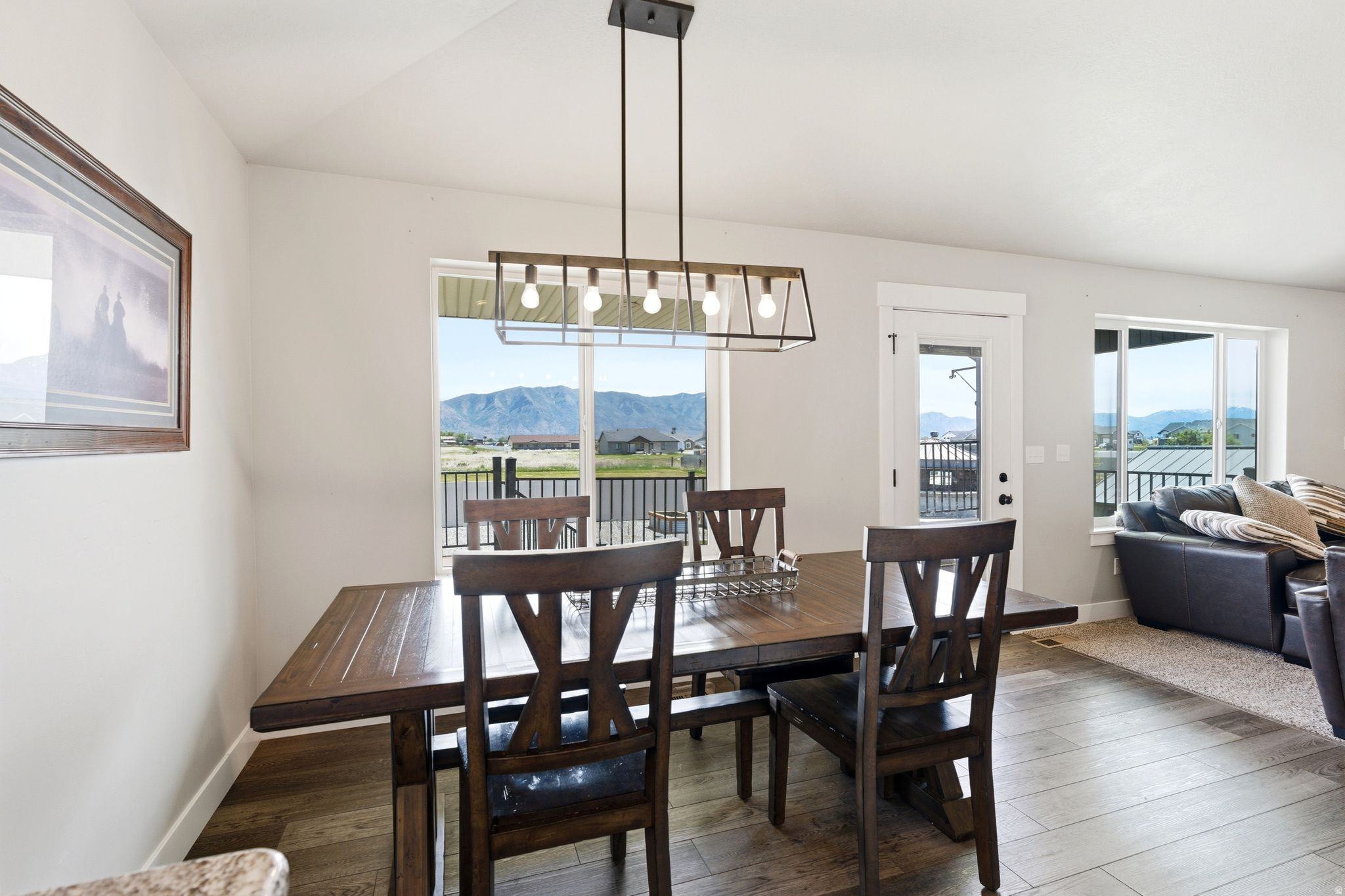 EQUESTRIAN NORTH - Residential