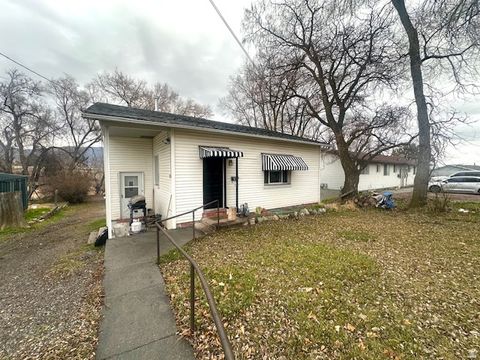 285 S 100 E Tremonton UT 84337