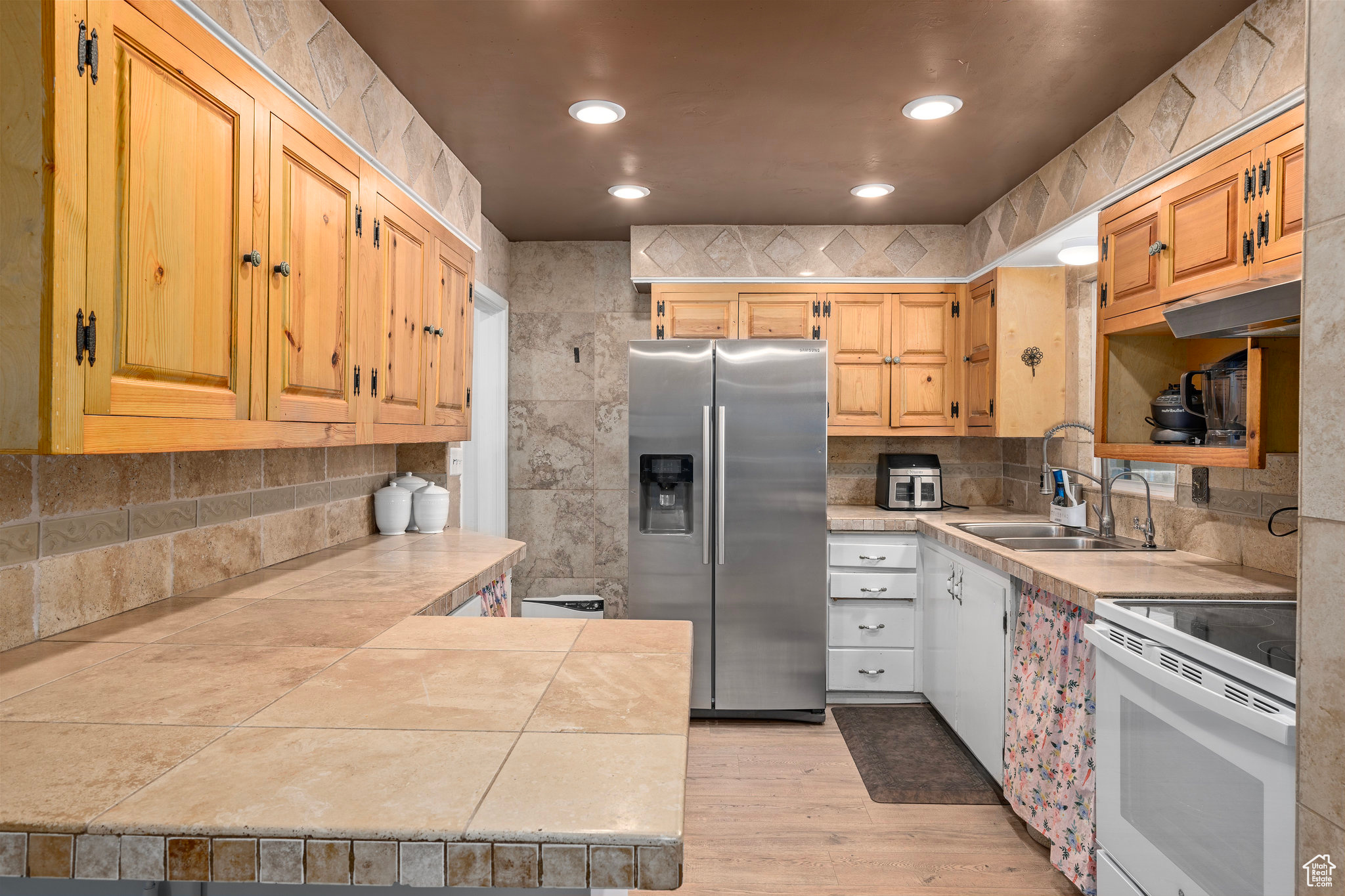 319 N 800, Orem, Utah image 10