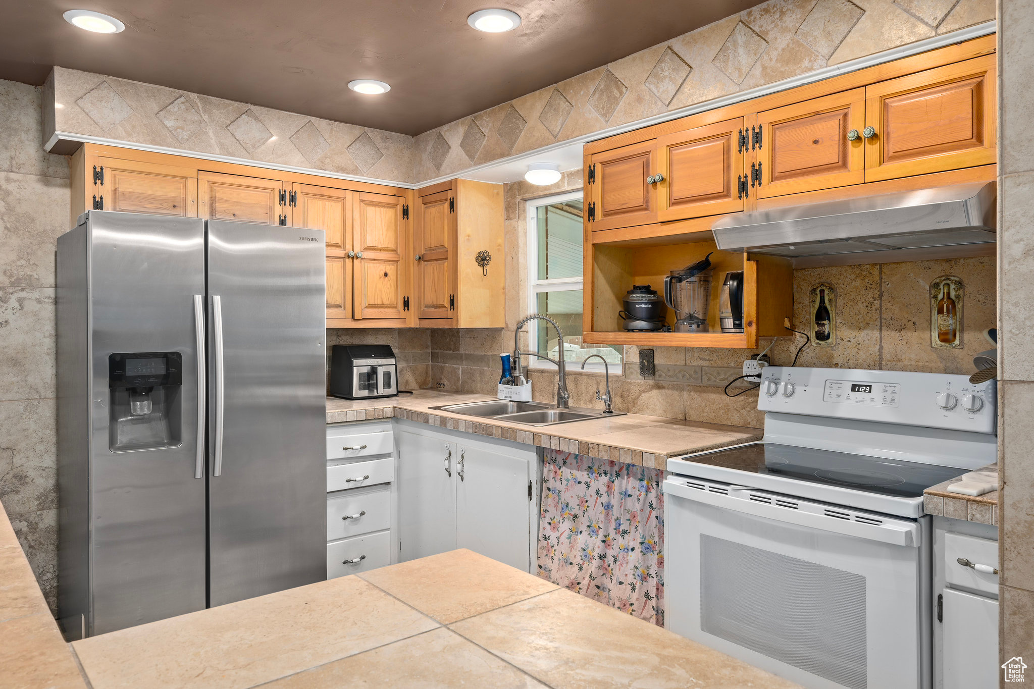 319 N 800, Orem, Utah image 13