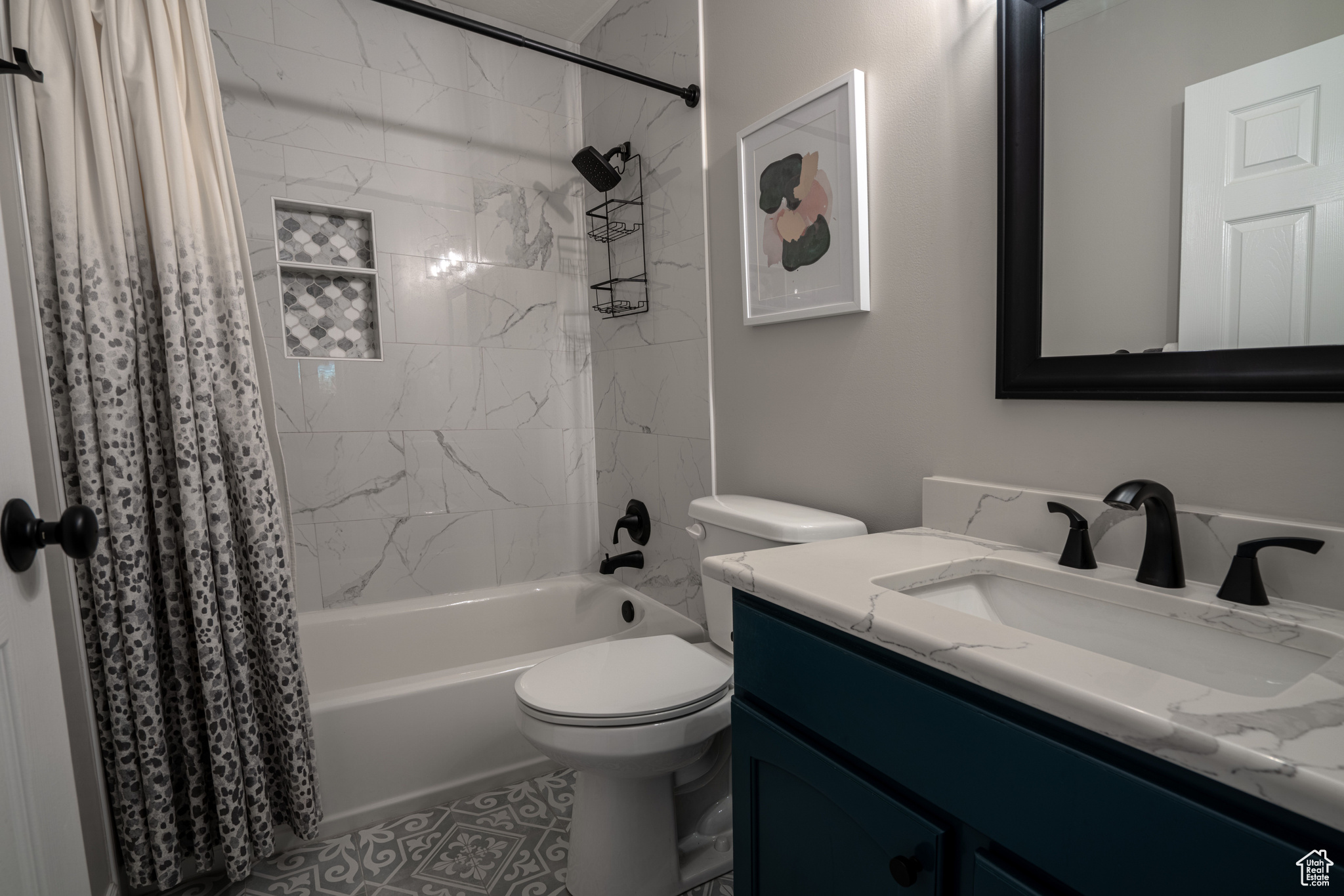CEDAR COVE - Residential