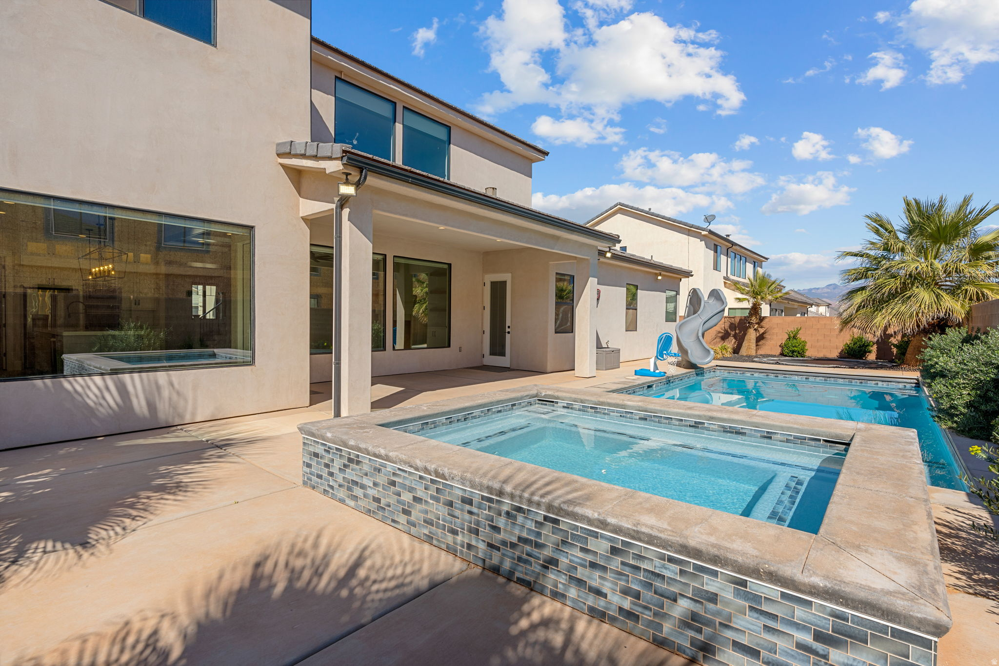 CRIMSON FIELDS PH 3 - Residential