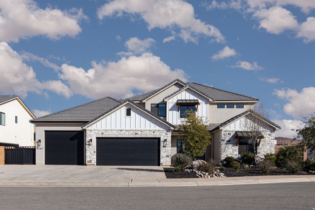 Photo of 4147 S 490 E, Washington, UT 84780 (MLS # 2136348)