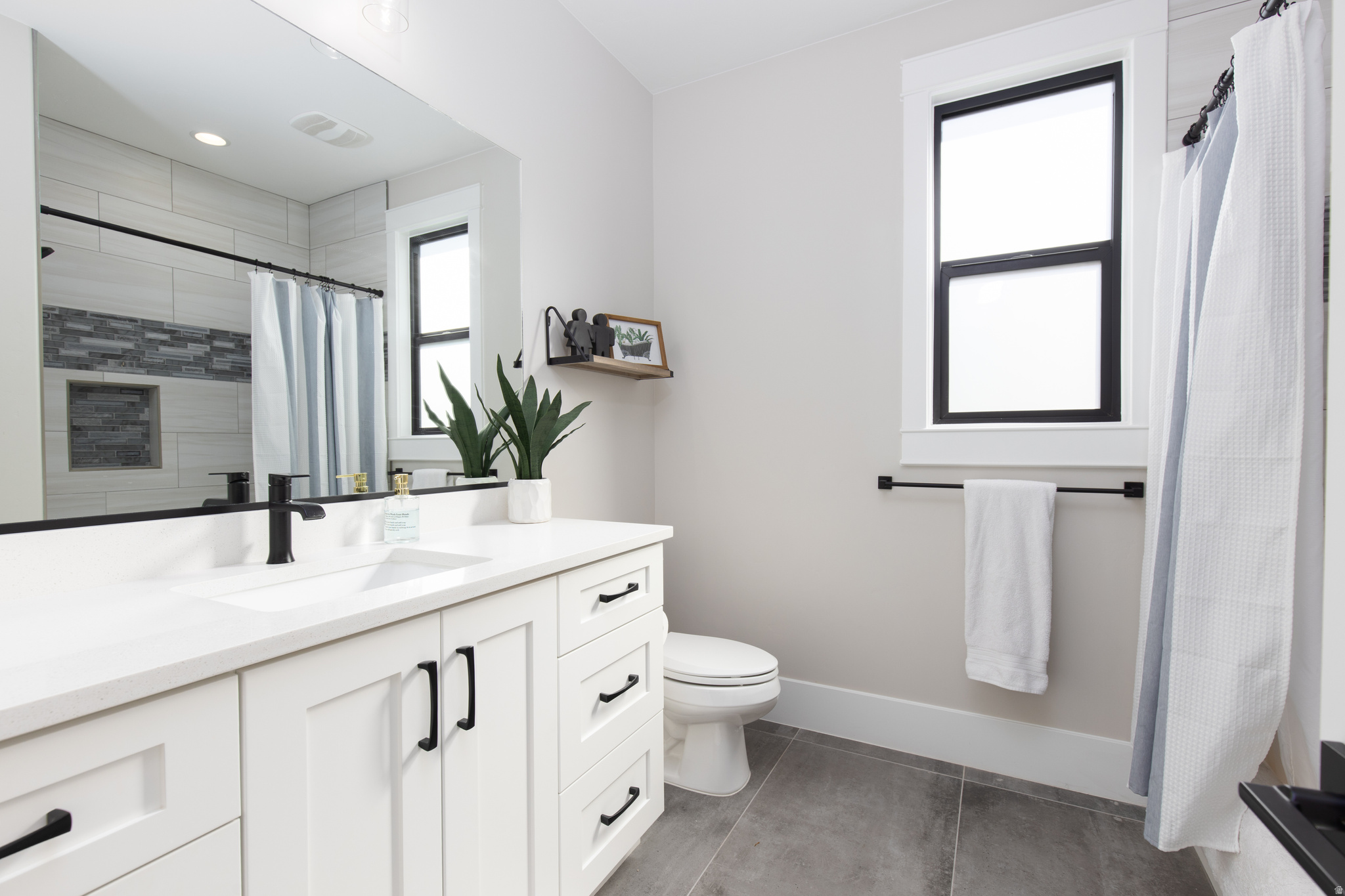 CRIMSON FIELDS PH 3 - Residential