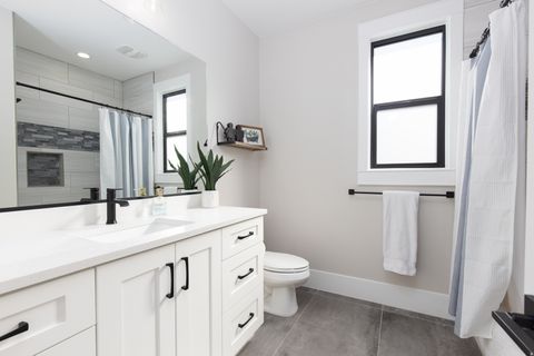 Tiny photo for 4147 S 490 E, Washington, UT 84780 (MLS # 2136348)