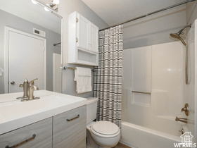 SHADOW RIDGE - Residential