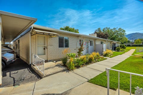 Tiny photo for 397 W 400 N #44, Bountiful, UT 84010 (MLS # 2175897)