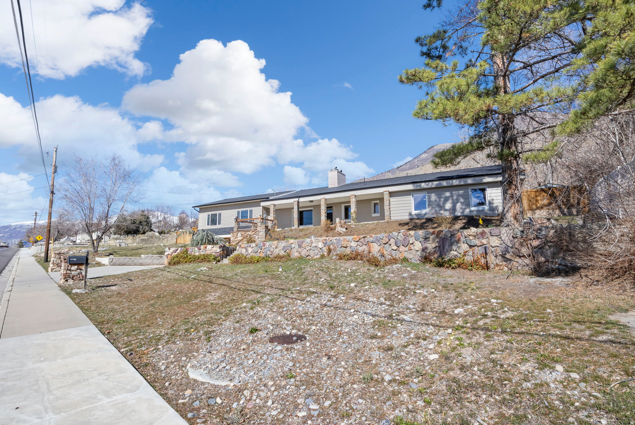 AVANYU ACRES - Residential