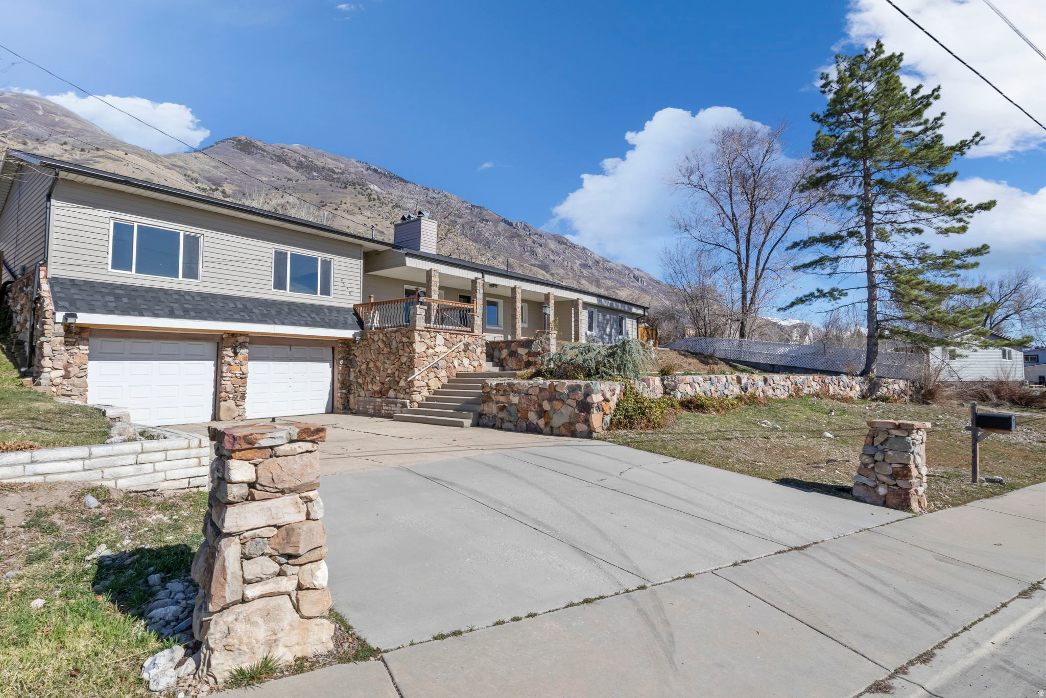 AVANYU ACRES - Residential