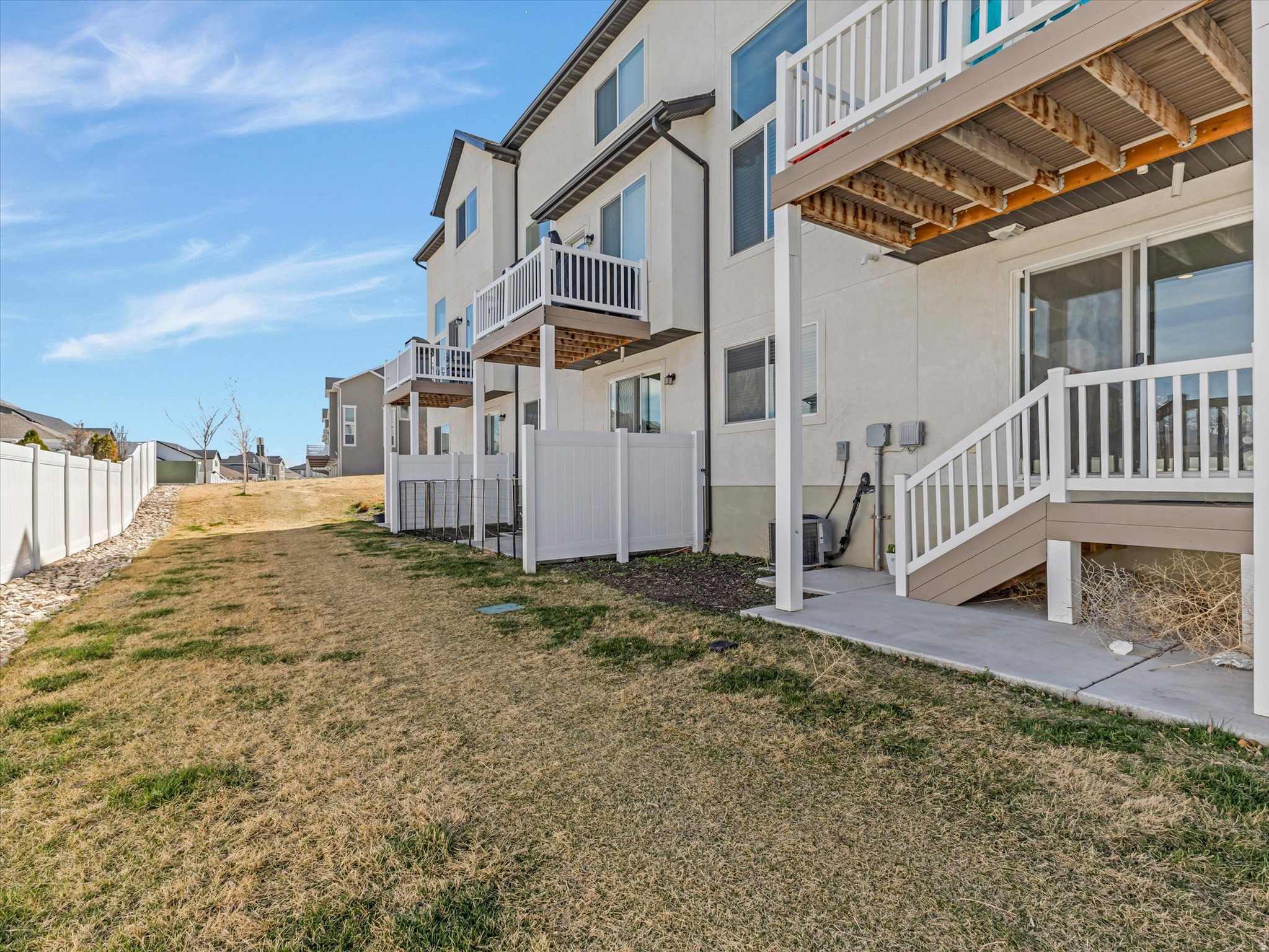 BRINGHURST STATION - Residential