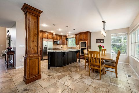 Tiny photo for 4863 GLASMANN WAY, South Ogden, UT 84403 (MLS # 2162869)