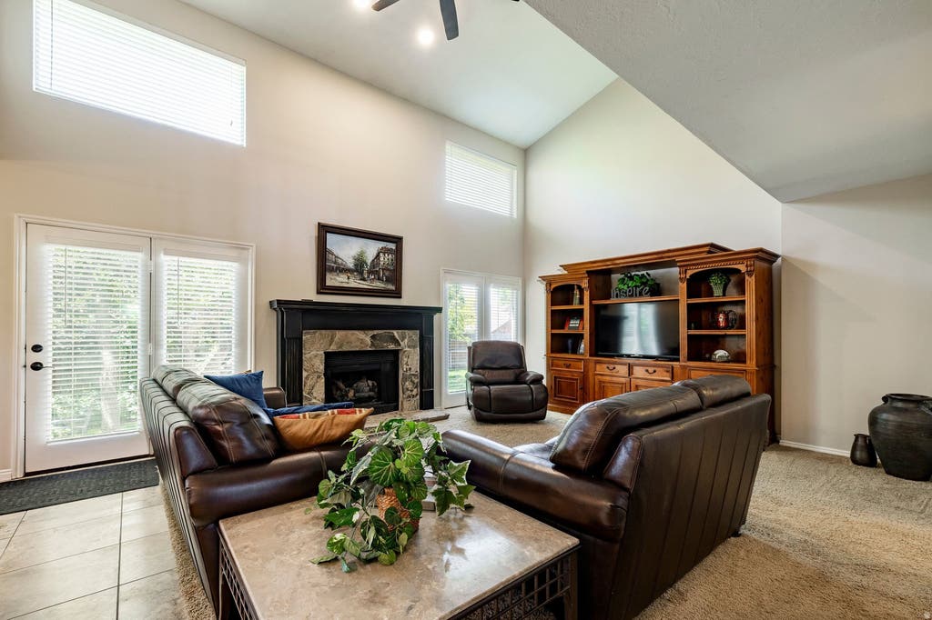 Photo of 4863 GLASMANN WAY, South Ogden, UT 84403 (MLS # 2162869)