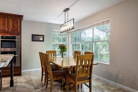 Tiny photo for 4863 GLASMANN WAY, South Ogden, UT 84403 (MLS # 2162869)