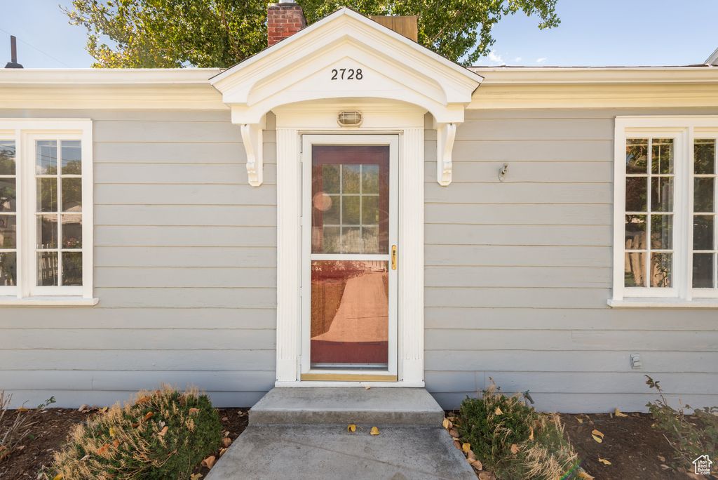 Photo of 2728 S 800 E, Salt Lake City, UT 84106 (MLS # 2119329)