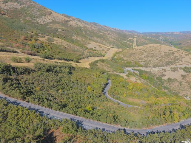 CRITERION SOLAR COMMUNITY - Land