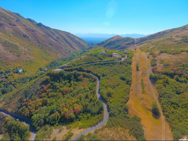 CRITERION SOLAR COMMUNITY - Land