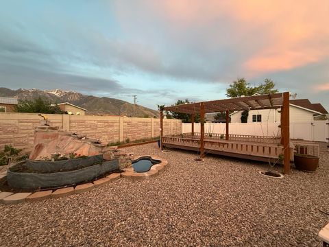 Tiny photo for 681 E ABBOTTSFORD CT S, Sandy, UT 84070 (MLS # 2158582)