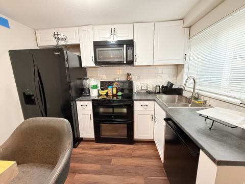 Tiny photo for 681 E ABBOTTSFORD CT S, Sandy, UT 84070 (MLS # 2158582)