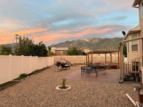 Tiny photo for 681 E ABBOTTSFORD CT S, Sandy, UT 84070 (MLS # 2158582)