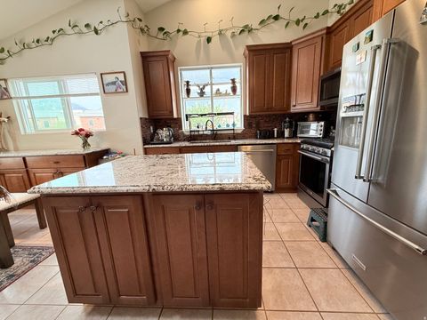 Tiny photo for 681 E ABBOTTSFORD CT S, Sandy, UT 84070 (MLS # 2158582)