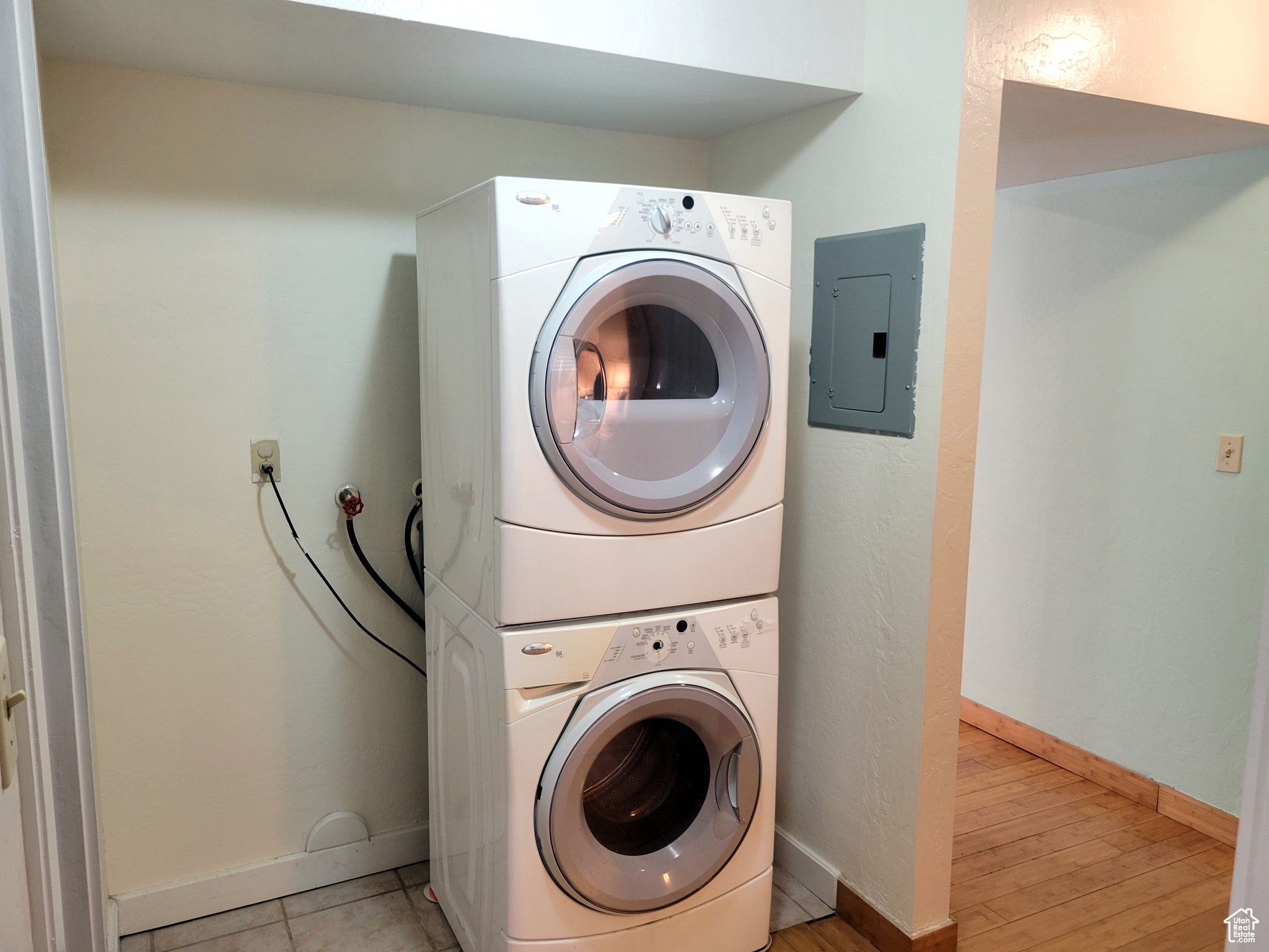 3618 CONDO HOA (FORMERLY MOUNTAIN VIEW) - Residential