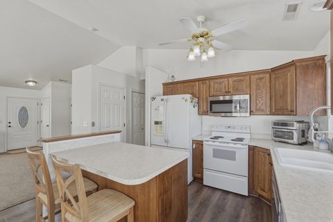 Tiny photo for 2138 W CRAIG LN S, Syracuse, UT 84075 (MLS # 2138776)