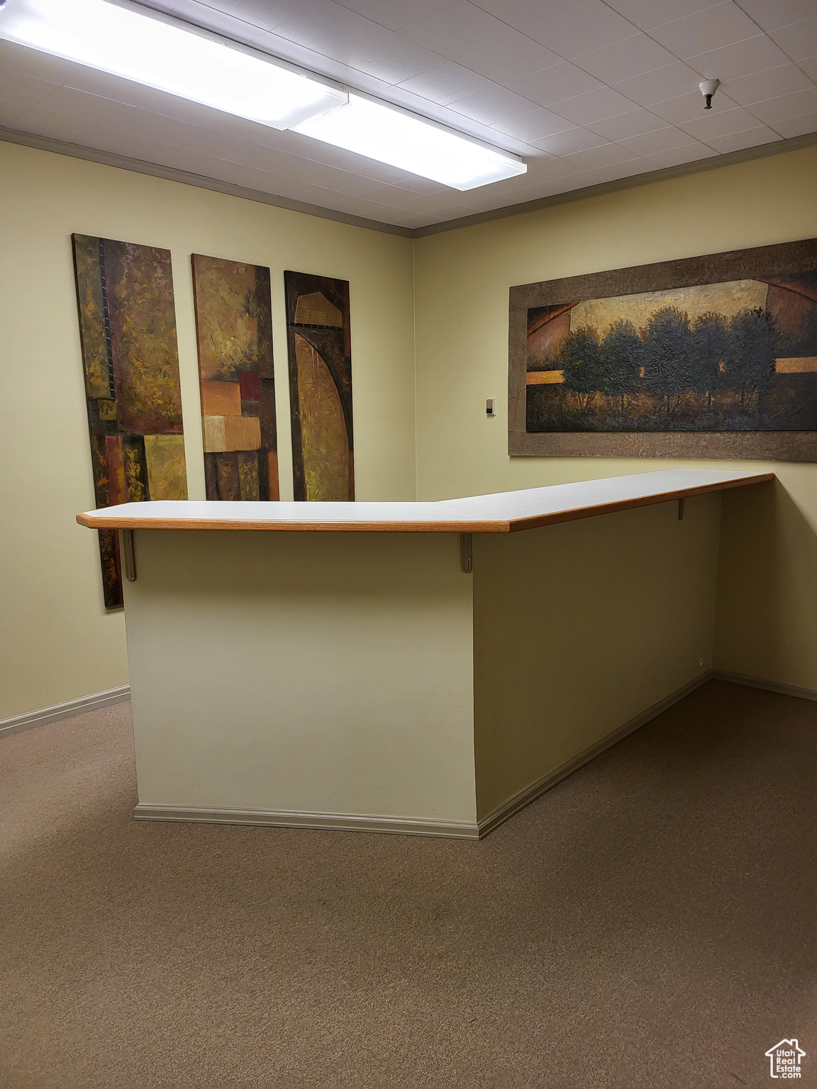 UNION SQUARE - Commercial Lease