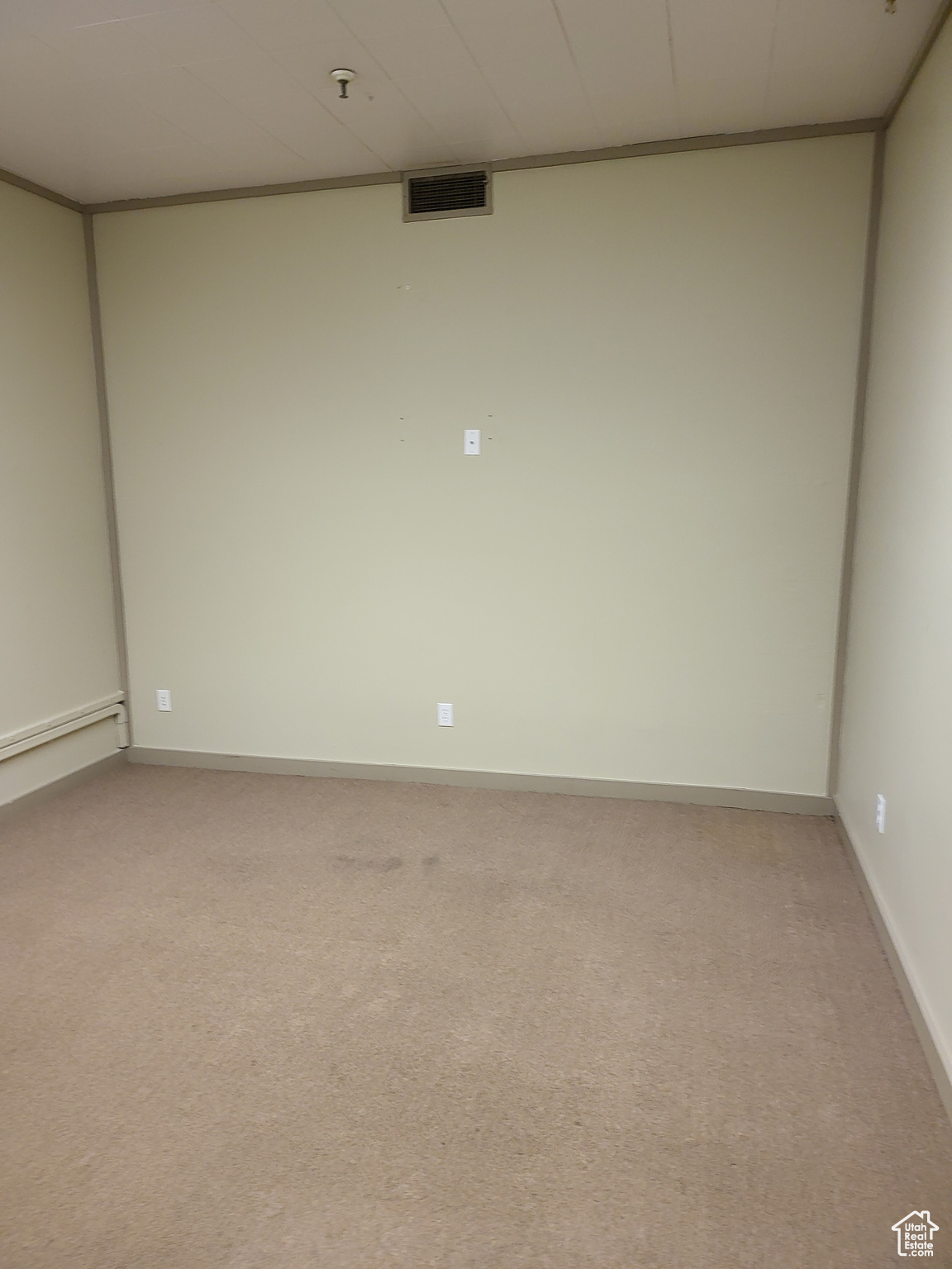 UNION SQUARE - Commercial Lease