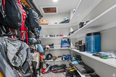 Tiny photo for 366 W SKY HAWK WAY, Elk Ridge, UT 84651 (MLS # 2098906)