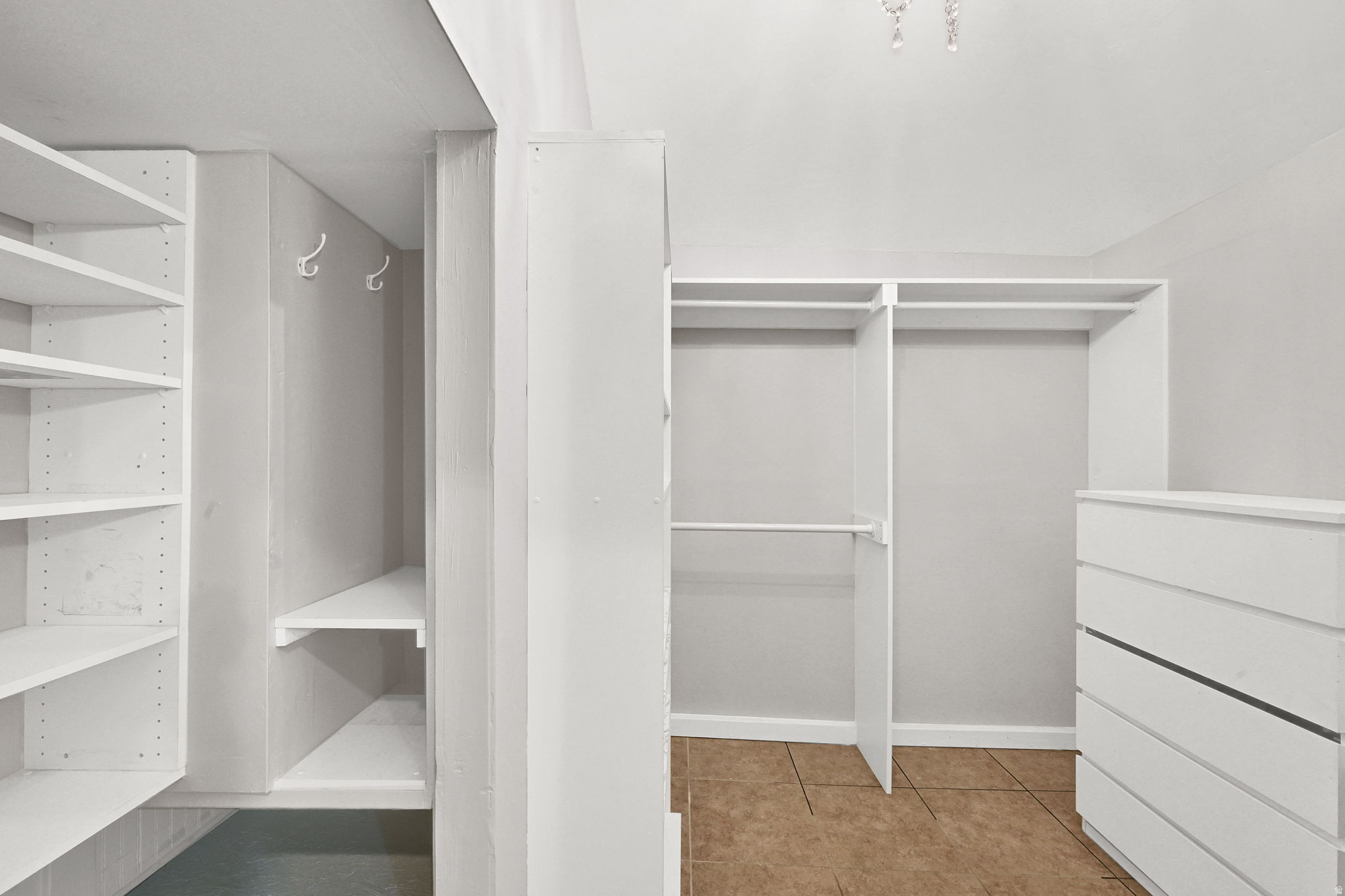 WANDAMERE HEIGHTS - Residential