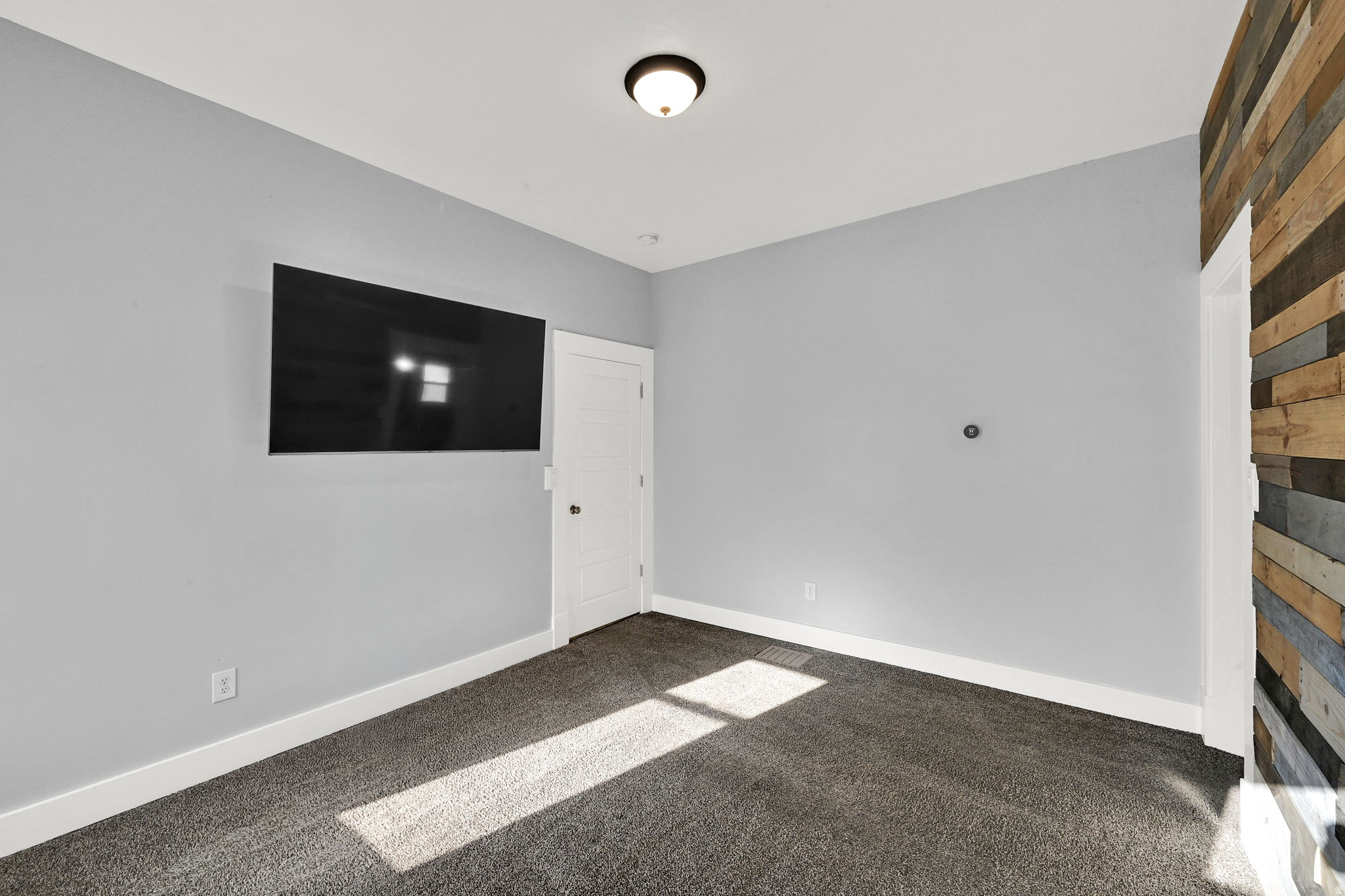 WANDAMERE HEIGHTS - Residential