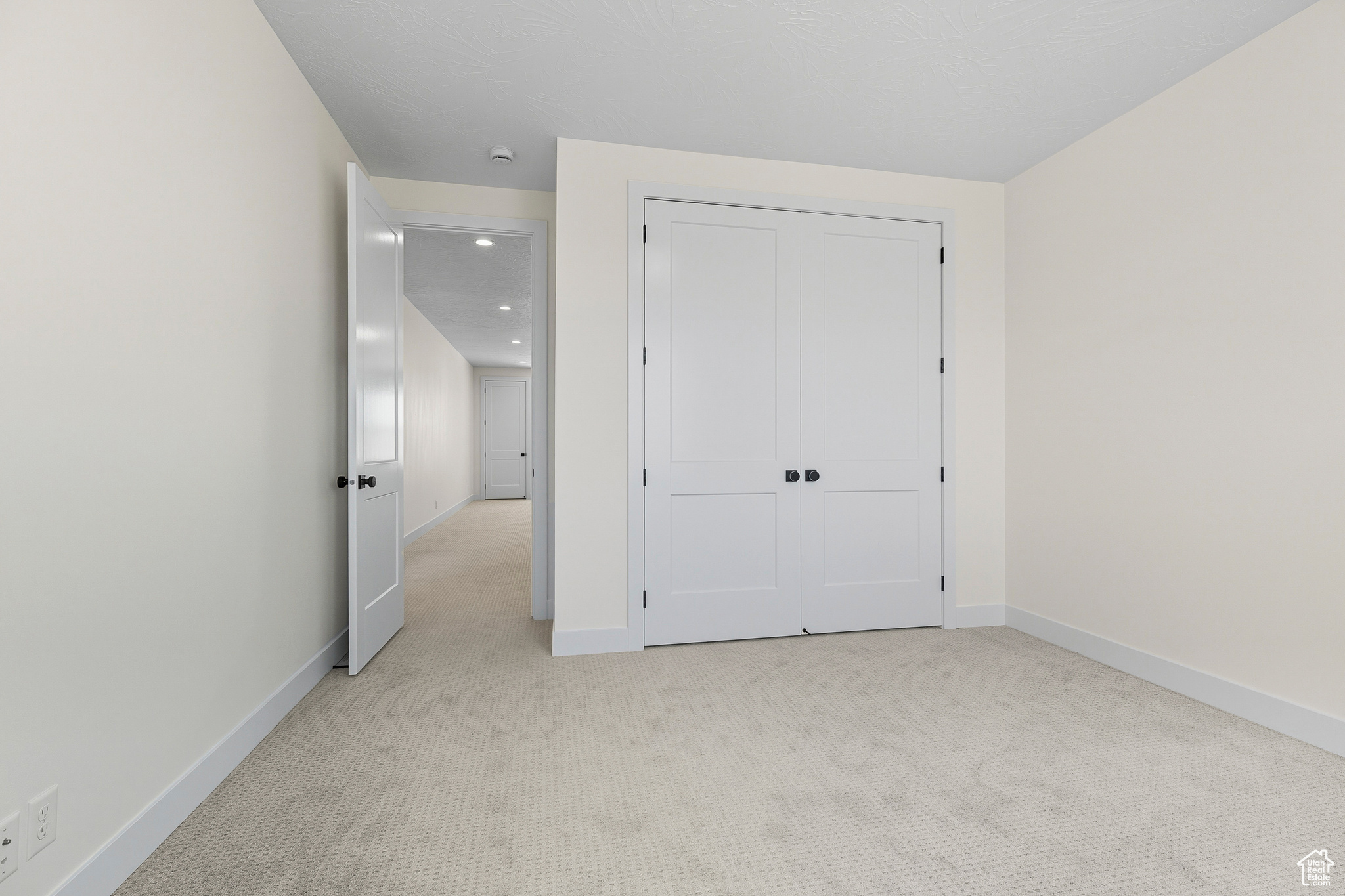 SAND POINT AT DESERT SANDS - Residential