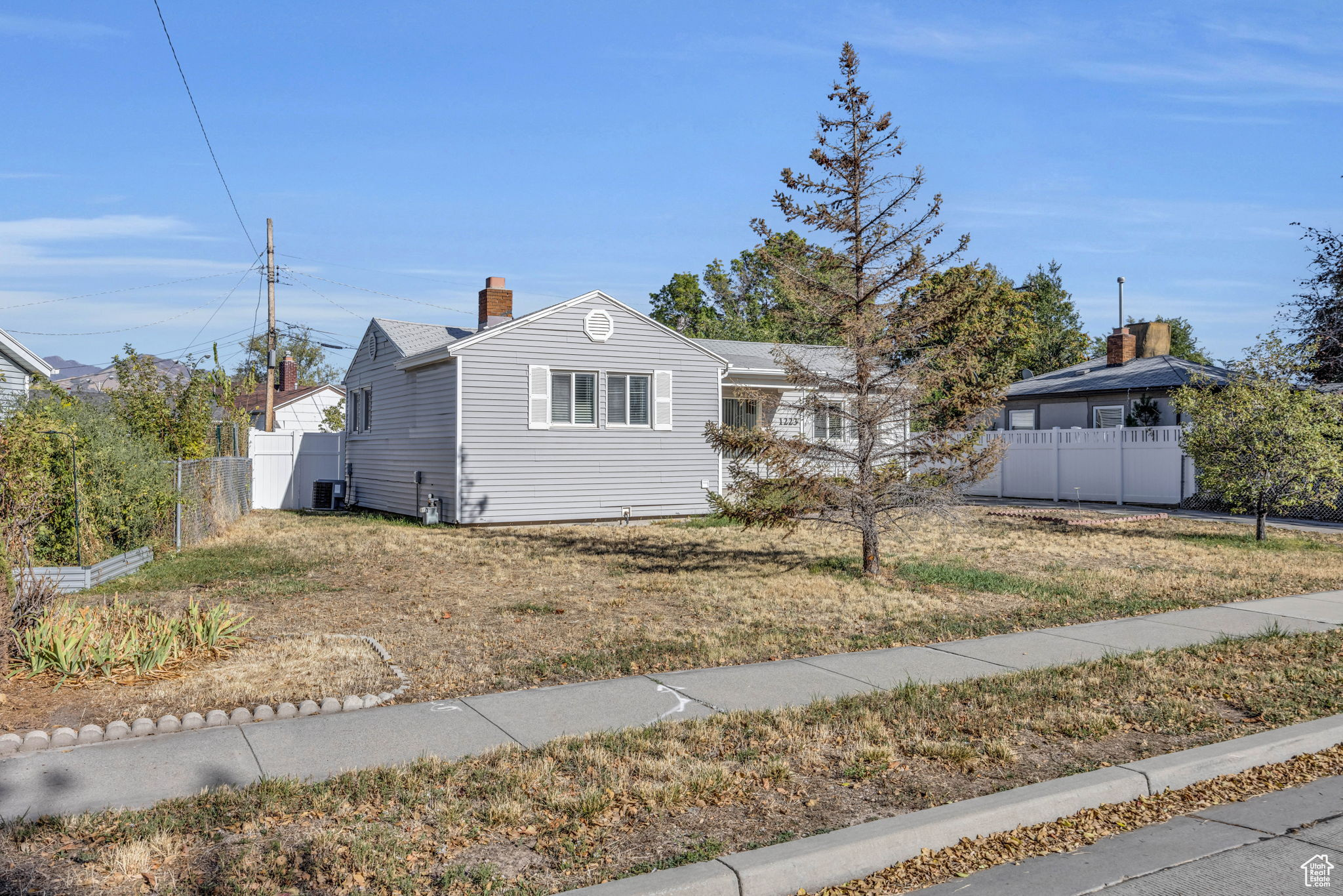 1223 S Navajo St, Salt Lake City, Utah image 3