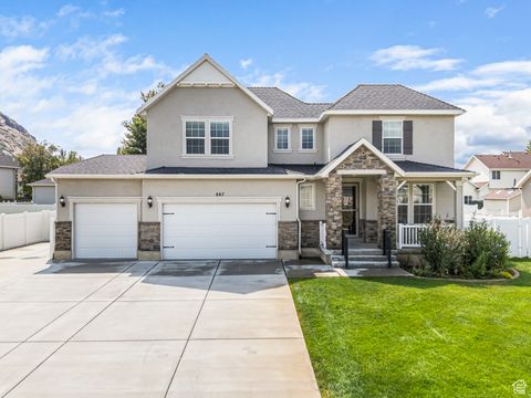 Photo of 887 E 1800 N, North Ogden, UT 84414 (MLS # 2107990)